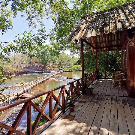Tadlo Lodge Beng Exterior foto