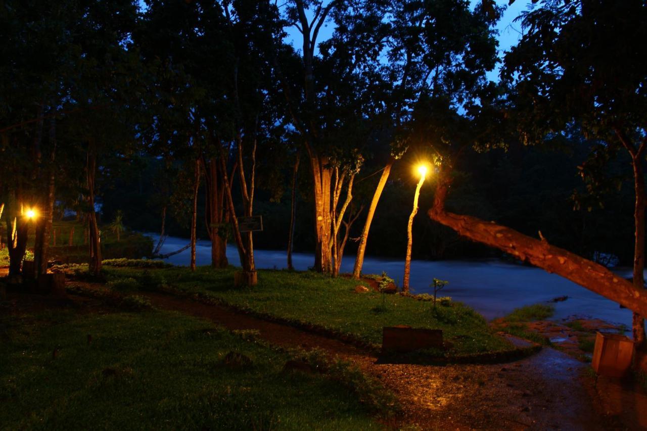 Tadlo Lodge Beng Exterior foto